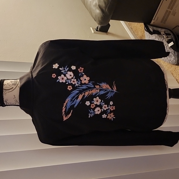 Madden NYC Embroidered Jacket - Picture 3 of 5